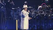 Renato Zero, compleanno sul palco