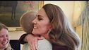 Kate abbraccia Liz, malata di cancro