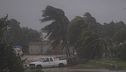 Arriva Milton, fuga dalla Florida