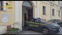 Paga i dipendenti 4 euro, arrestato