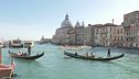 Venezia, sole e arte per il ponte