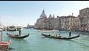 Venezia, sole e arte per il ponte