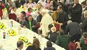 Il Papa a pranzo con i poveri