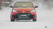 Toyota GR Yaris sul ghiaccio