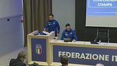 Gli arbitri alzano la voce