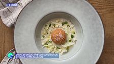 E-Food: crema di cavolfiore con gorgonzola e tuorlo fritto fondente
