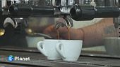 Caffè a 2 euro risveglio amaro