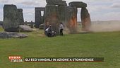 Gli eco vandali in azione a Stonehenge