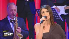 Giorgia canta ''Se telefonando''