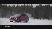 Mitsubishi, lo show sul ghiaccio