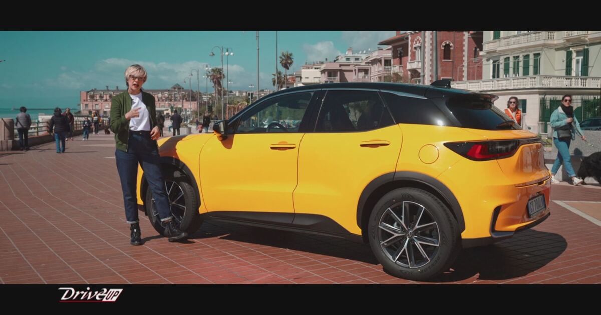 Drive Up: Lexus LBX Video | Mediaset Infinity