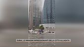 Dubai, le immagini impressionanti della città allagata