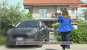 Milena, abbiamo incontrato la sorella, tira dritto e non risponde