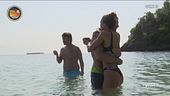 L'abbraccio tra Artur e Greta