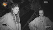 Greta e Linda alle prese con il fuoco