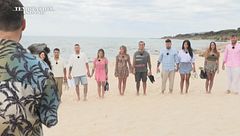 Lo sbarco delle 6 coppie