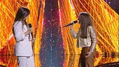 Giulia e mamma Alessandra in "Almeno tu nell'universo"