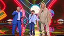 Alessandro, nonno Antonio e Iva Zanicchi in "Fatti mandare dalla mamma"
