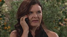 Katie telefona alla polizia