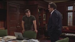 R.J.: "Steffy si è allontanata per prendersi una pausa"
