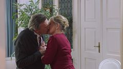 Il bacio tra Helene e Gunther