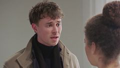 Ana respinge Philipp