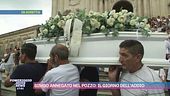 Bimbo annegato nel pozzo, l'ultimo corteo con tutti i parenti