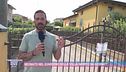 Neonato nel giardino della villa: morto da giorni?