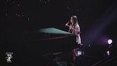 Laura Pausini in "Celeste" e "Il nostro amore quotidiano"