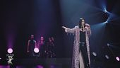 Laura Pausini in "Anime parallele"