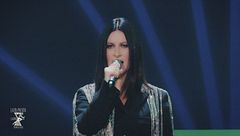 Laura Pausini in "Scatola"