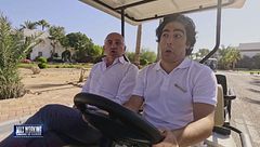 Max Angioni e il primo giorno di lavoro come maggiordomo