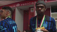 Inter, spogliatoio ribaltato: festa, musica, balli e… hamburger
