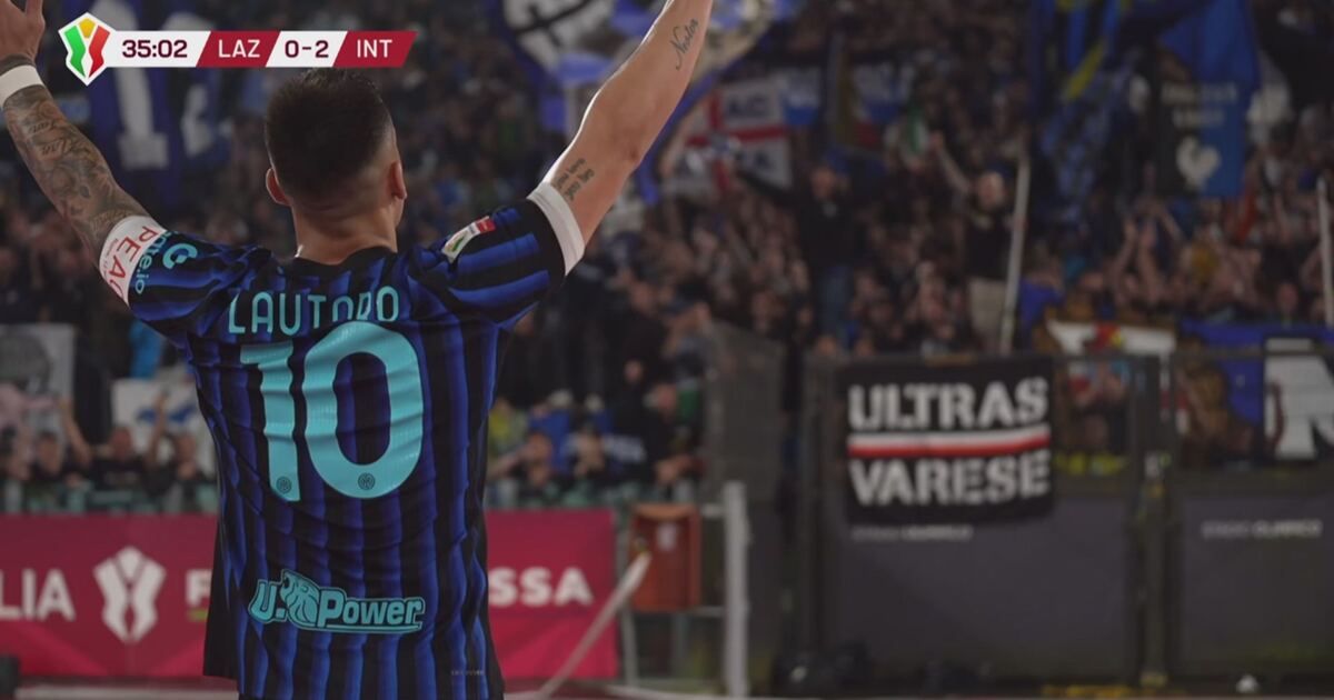 Lautaro Martinez esulta dopo il gol contro la Lazio