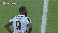 Davis porta avanti l'Udinese contro il Padova