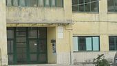 Castellamare, spedizione punitiva contro una prof
