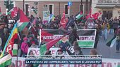 Roma e i troppi cortei nei weekend, disagi e polemiche