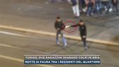 Torino, due ragazzini sparano colpi in aria