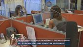 La busta paga di 1 euro a un'insegnante precaria di Napoli