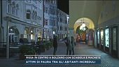 Rissa in centro a Bolzano con sciabola e machete
