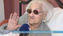 La 92enne Lidia sola a Natale: i carabinieri le donano un sorriso