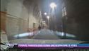 Firenze, tassista eroe ferma uno scippatore: il video