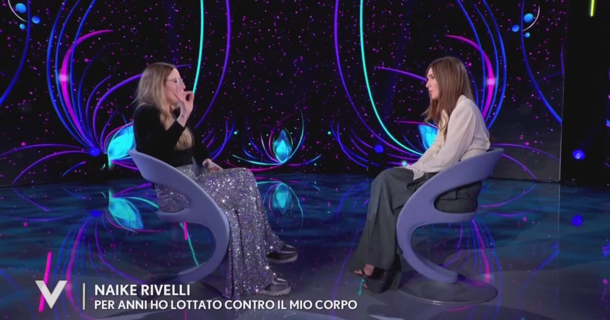Verissimo: Naike Rivelli: 