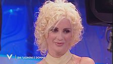 Tina Cipollari e l'ex marito Kikò Nalli a "Uomini e Donne" nel 2002