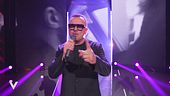 Gigi D'Alessio in "Rosa e lacrime"