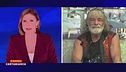 L'opinione di Mauro Corona sulla gestazione per altri dichiarata reato universale