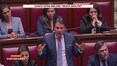 Conte sfida Meloni: "Resta seduta?"