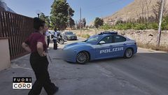 Ladri di case - gli abusi violenti: "Vivo nel terrore"