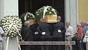 Paderno, i funerali della famiglia sterminata dal figlio 17enne