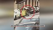 Bari, uomo tenta di rapire bimba che passeggiava con la mamma